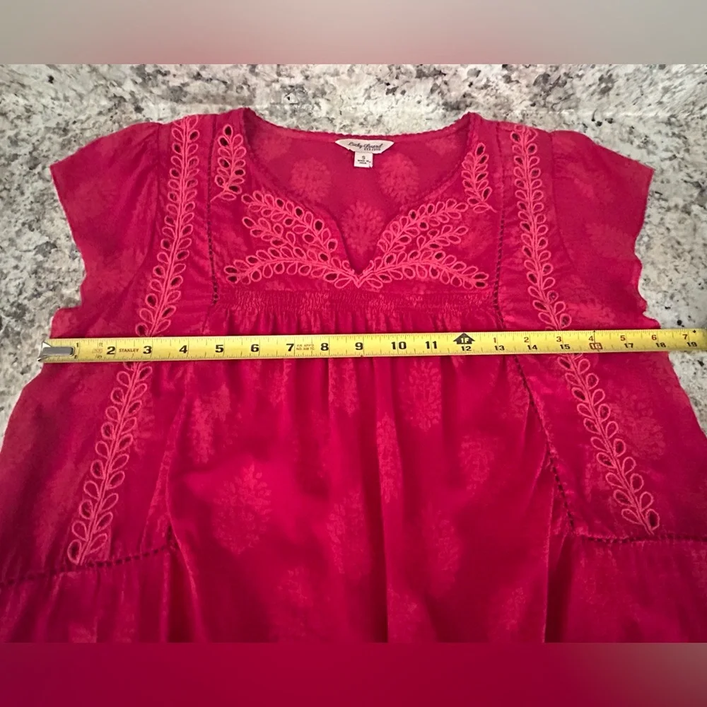 Lucky Brand Pink Red Eyelet Embroidered
Boho Indian Style Blouse Size S - Picture 10 of 11